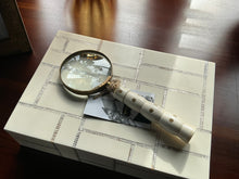 Load image into Gallery viewer, Magnifying Glass