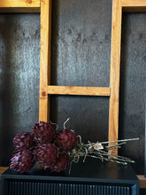 Load image into Gallery viewer, Flower Ginger Lily Wine