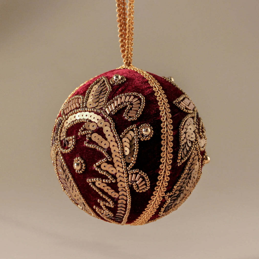 Cranberry Bauble