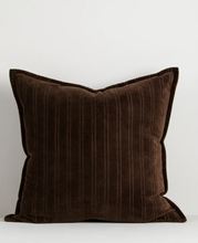 Load image into Gallery viewer, Stria Cushion