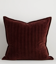 Load image into Gallery viewer, Stria Cushion