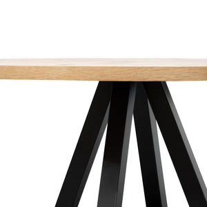 1.25m Round Oak Dining Table