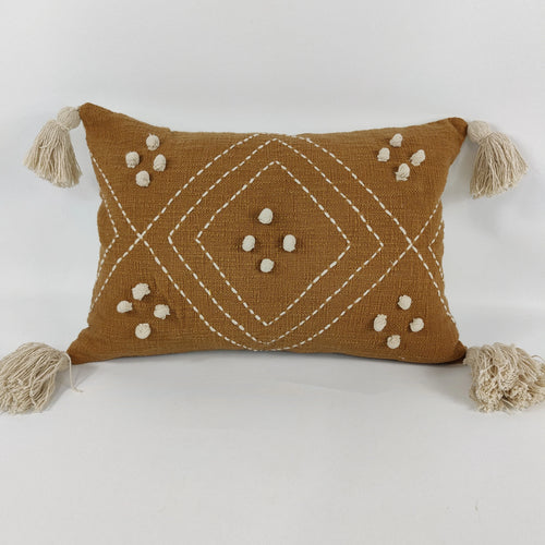 Arendal est. 2020 - Nordic Chic Cora Cotton Cushion
