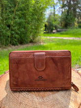 Load image into Gallery viewer, Kompanero Cognac Elka Wallet