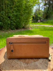 Stitch & Hide Christina Wallet